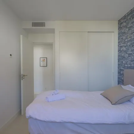 Apartment Amazing 3 Bedroom With Seaviews In Higueron Malaga
