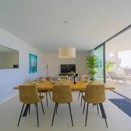 Apartment Amazing 3 Bedroom With Seaviews In Higueron *